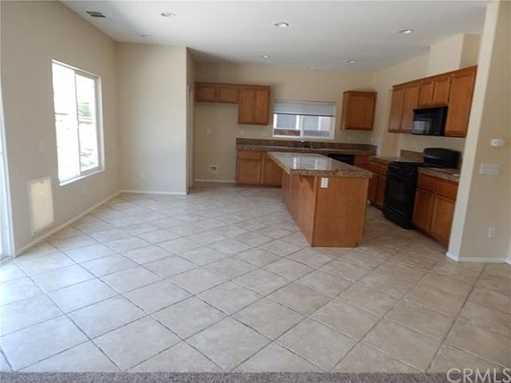 3rd image of 1851 Rogers Way
