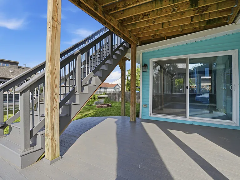 1430 Rossdale Dr — Photo 20