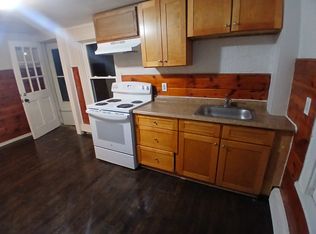 67 North St APT 1, Catskill, NY 12414