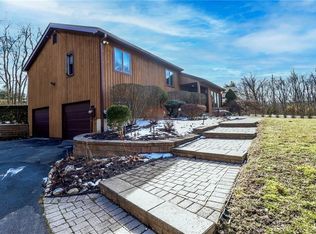 262 Tonetta Lake Rd, Brewster, NY 10509