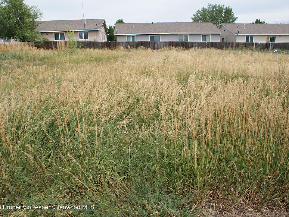 2nd image of 668 Ponderosa Dr