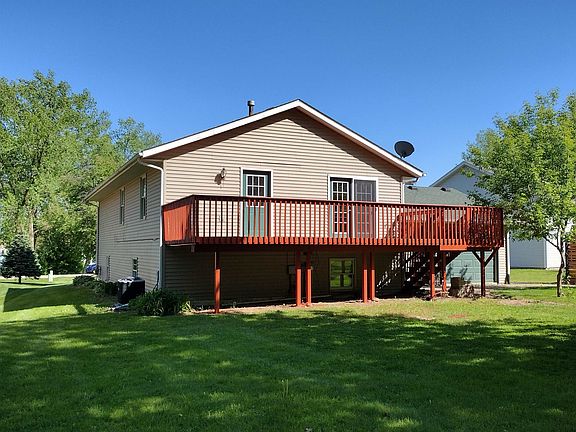 4th image of 1127 Candlewick Dr NW