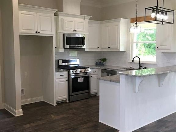 2nd image of 6573 Monument Ln