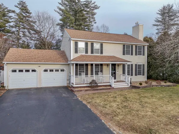 26 Vandora Drive, Manchester, NH 03103