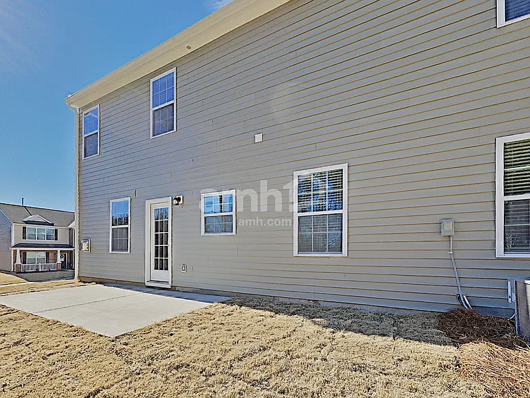 5004 Jamie Sloop Ln — Photo 23