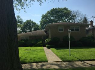 721 Lamon Ave, Wilmette, IL