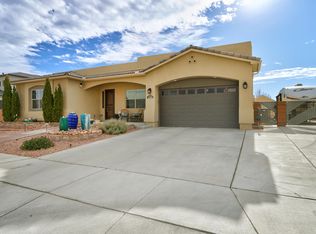 6524 Petirrojo Rd NW, Albuquerque, NM 87120