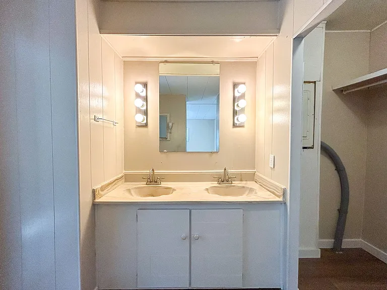 8798 Holmquist Rd SE — Photo 22