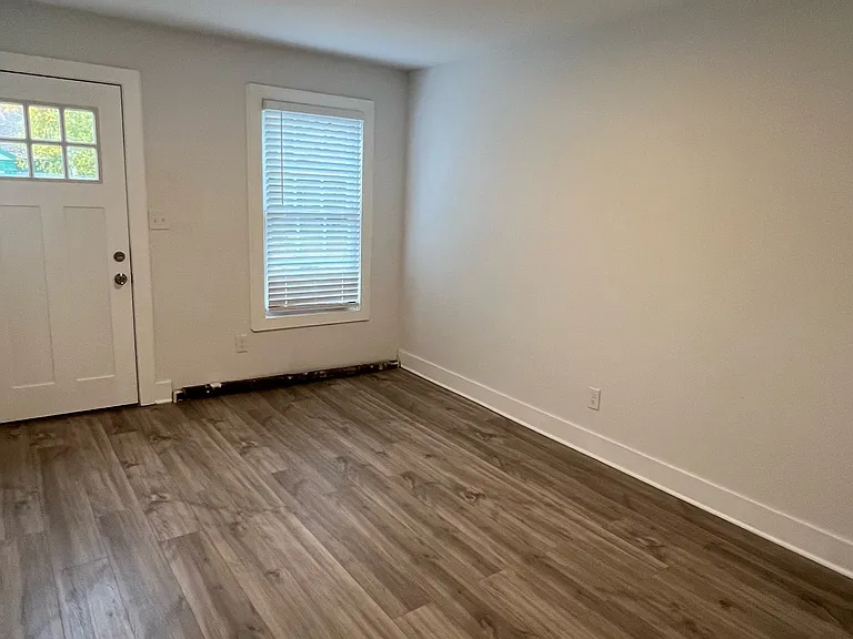 185 Laurel St #3A — Photo 4