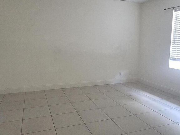 4th image of 5451 Chicory Ln