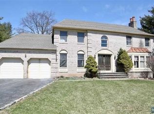 4 Kristi Dr, East Hanover, NJ 07936