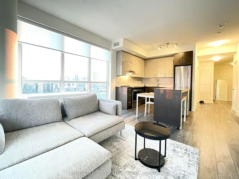 180 Fairview Mall Dr #1912 — Photo 8