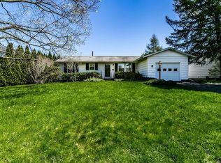 4871 Greystone Dr, Liverpool, NY 13088