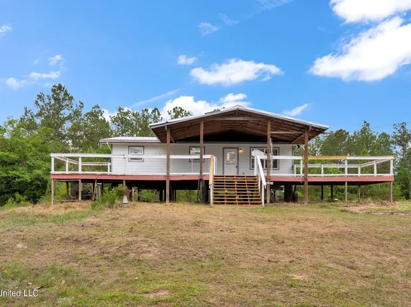 11093 Jolly Rd, Biloxi, MS 39532