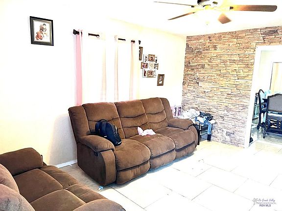 2nd image of 874 Sinaloa Dr