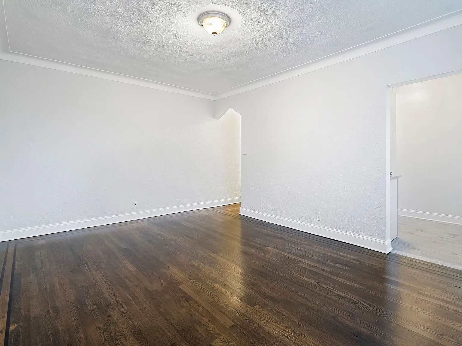 101 Terrace Avenue Apartments — Photo 4
