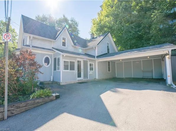 12 Maple Ave, Hamilton, ON L8G 2N9