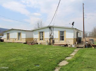 202 Maryland Ave, Jersey Shore, PA 17740