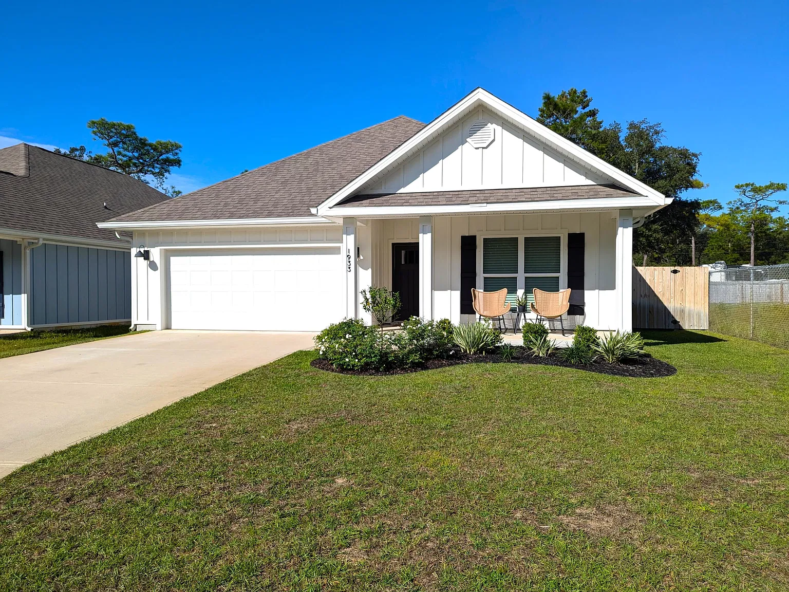 4 bed, 1835 sqft, $2,600 — Photo 1