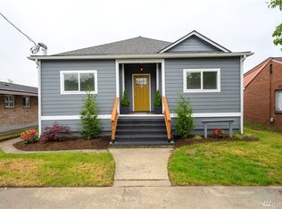 211 Park Ave N, Renton, WA 98057