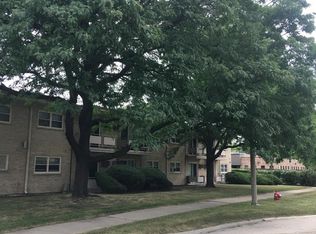 100 Capri Ter, Wheeling, IL 60090