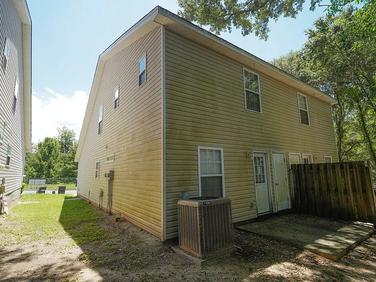 2788 Westbrook Ct — Photo 23