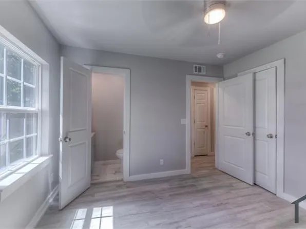 3923 N Lansing Ave, Tulsa, OK 74106