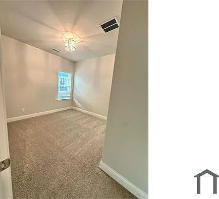 2116 Bloomsbury Ln — Photo 4