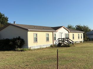 135 Paint Ct, Stephenville, TX 76401