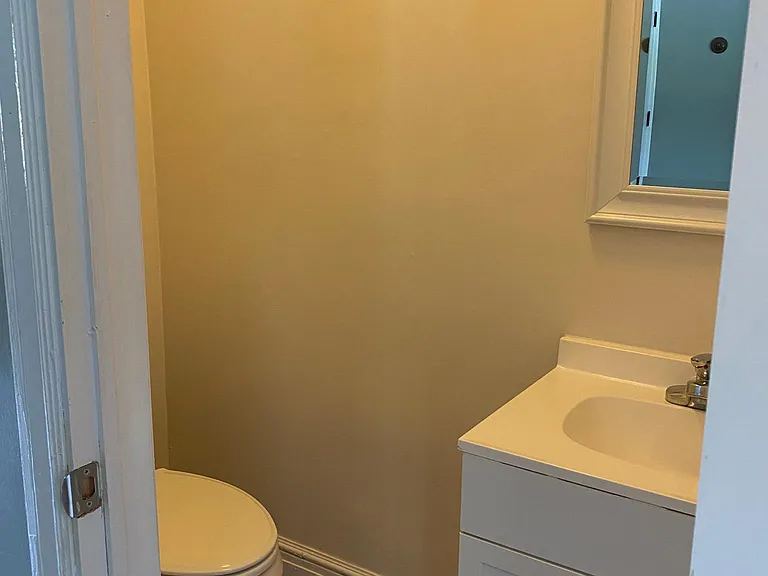 235 Rhoads Ave — Photo 10