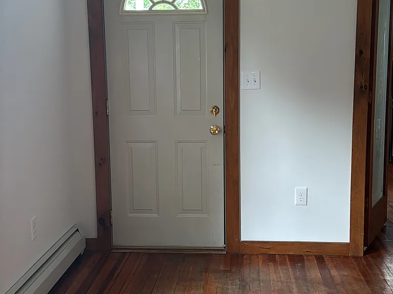 138 Main St #1 — Photo 9