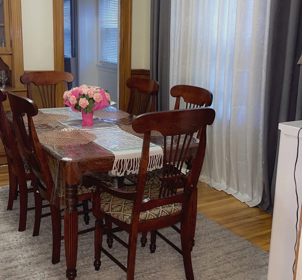 2 bed, 1200 sqft, $3,000 — Photo 4