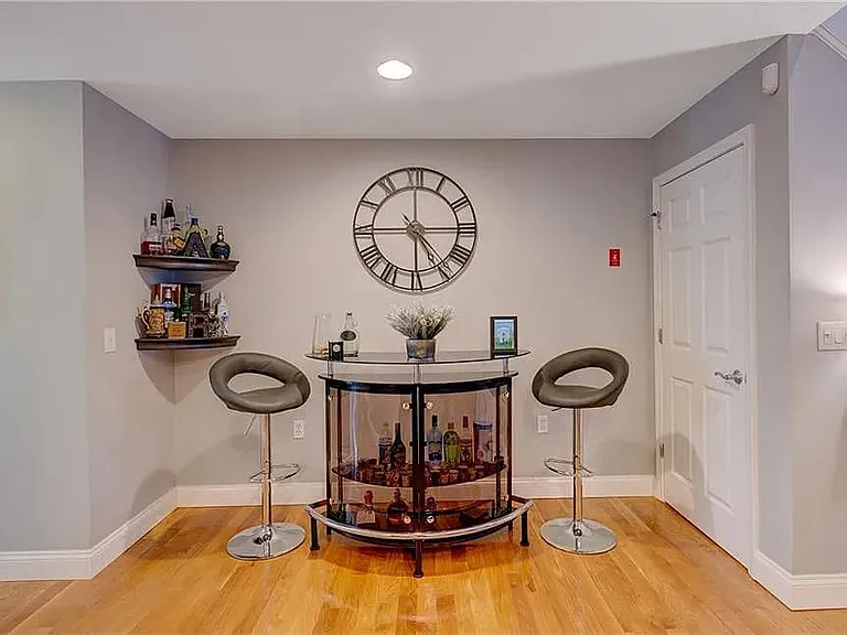500 Mendon Rd #10 — Photo 13