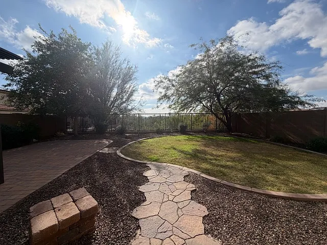 13767 W Gilia Way — Photo 35