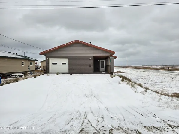 8442 Sanatu St, Barrow, AK 99723