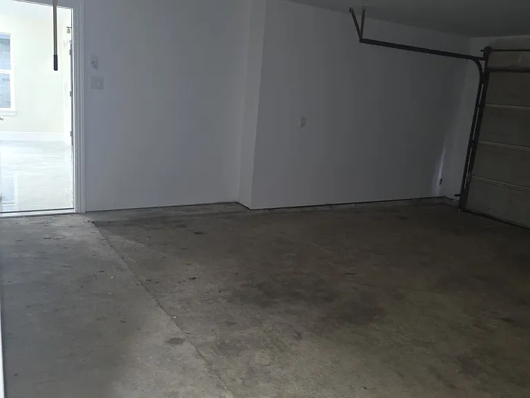 17511 Davenway Dr — Photo 30