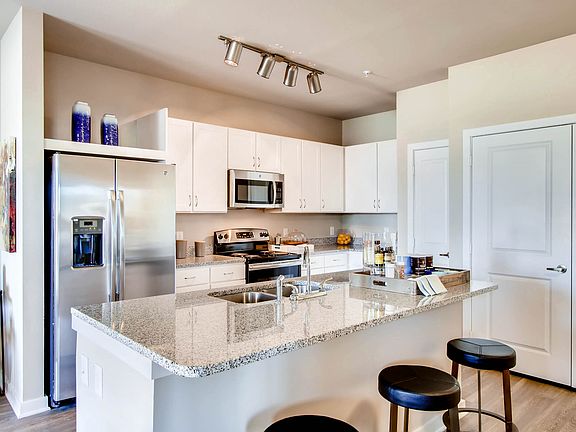 4th image of 828 Bebee Rd #639