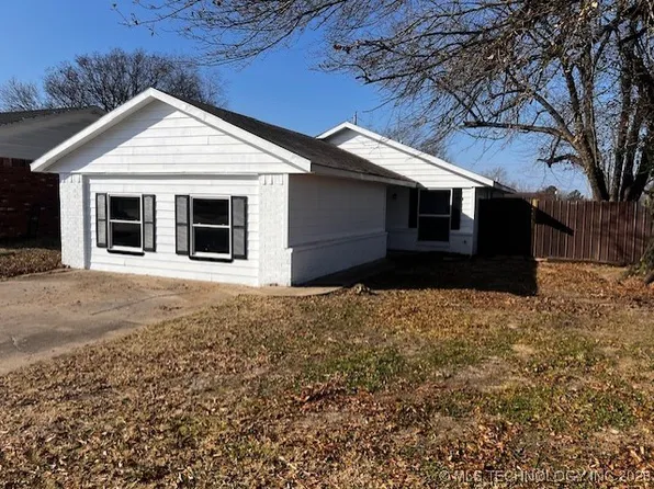 2029 N 13th St, McAlester, OK 74501
