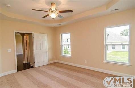 3rd image of 2137 Chaucer Park Ln