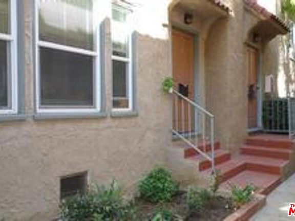 4th image of 1965 Wilcox Ave