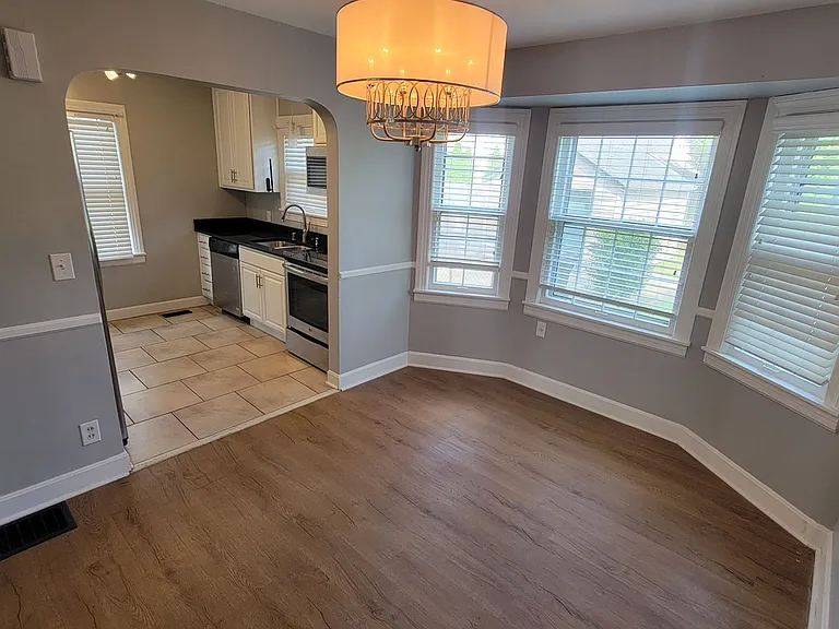 4305 Briarwood Rd — Photo 5