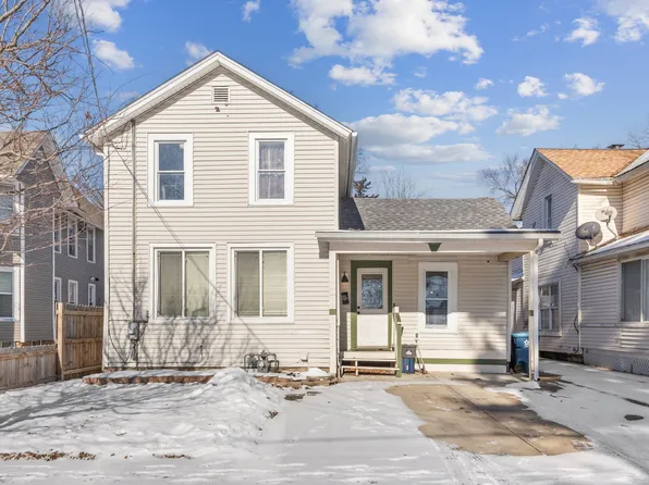 572 North Ave, Aurora, IL 60505