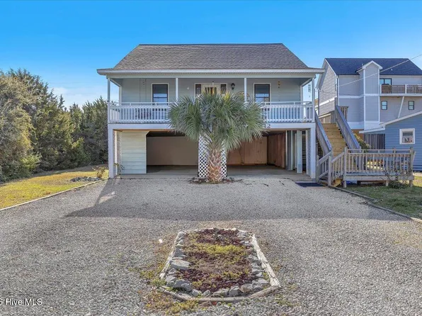 612 N Topsail Drive, Surf City, NC 28445