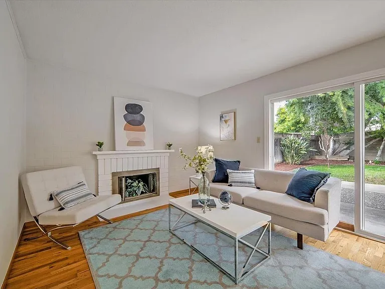1673 Grizilo Dr — Photo 17