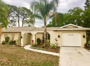 5532 Hayden Blvd, Sarasota, FL 34232