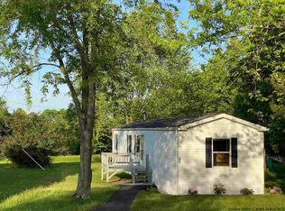 90 Yankee Folly Rd, New Paltz, NY 12561