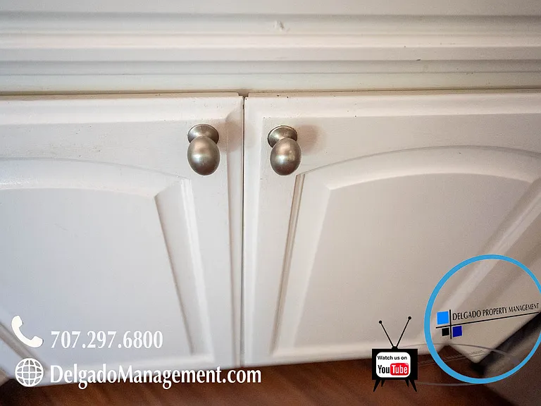 2190 Goldenhill Way — Photo 11