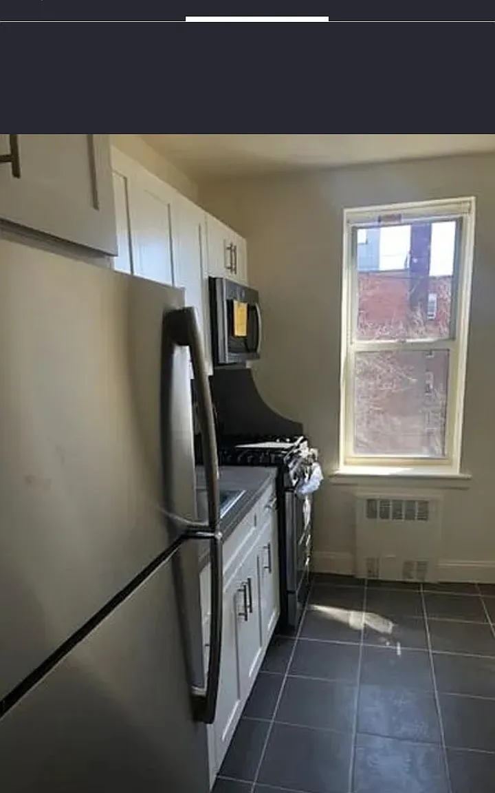2 bed, 900 sqft, $2,800 — Photo 4