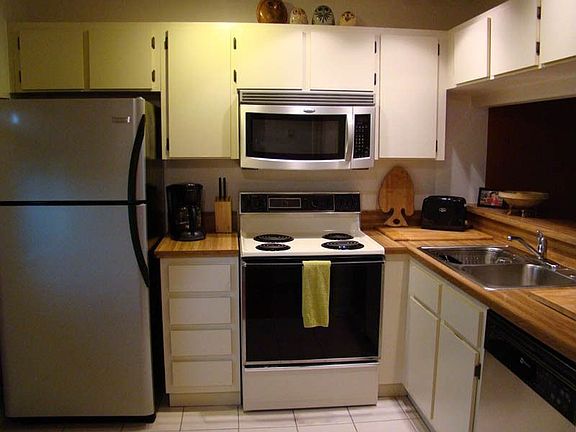 4th image of 10551 W Broward Blvd APT 409