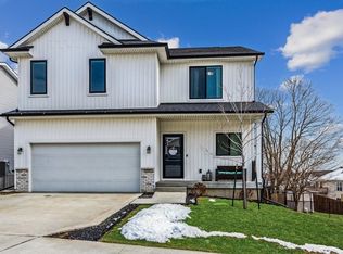 1600 E 18th St, Norwalk, IA 50211